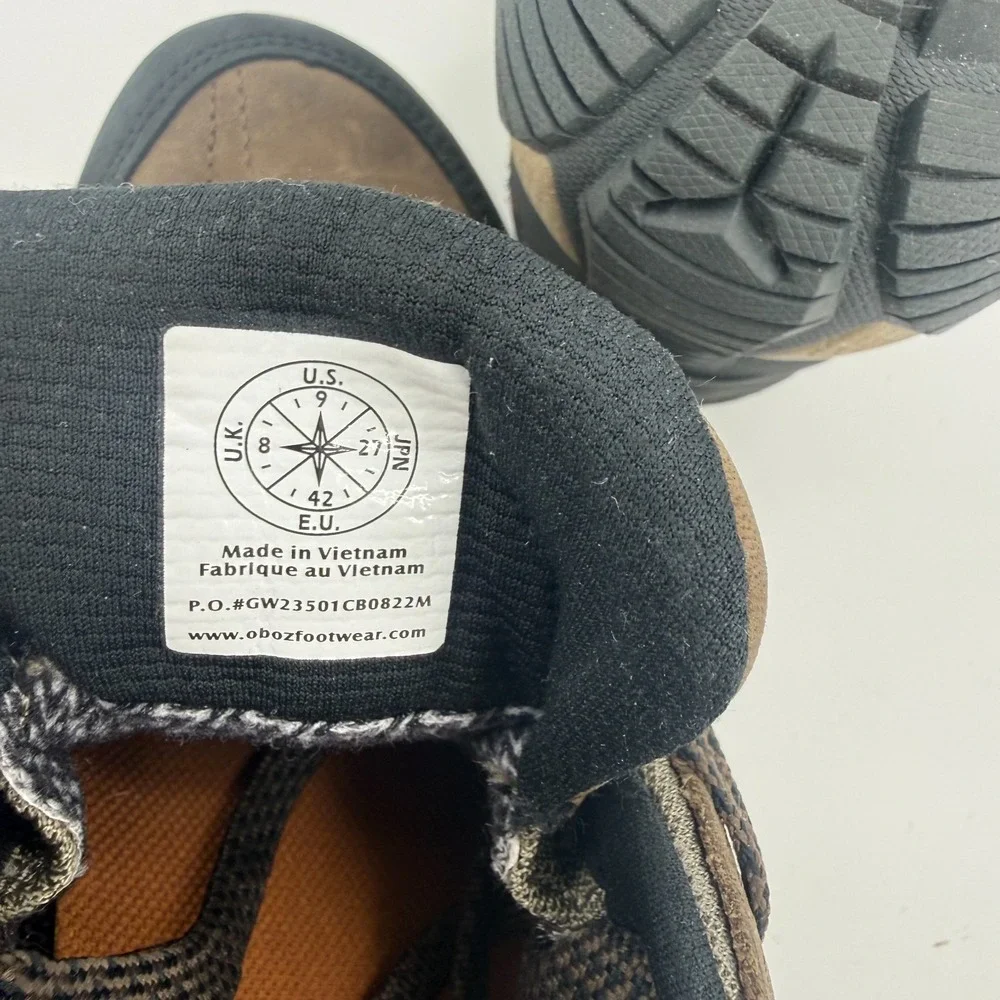 Oboz Footwear shipping ship